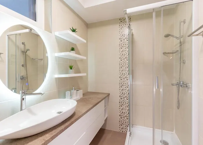 Апартаменты Lakeside Garden Фоньод