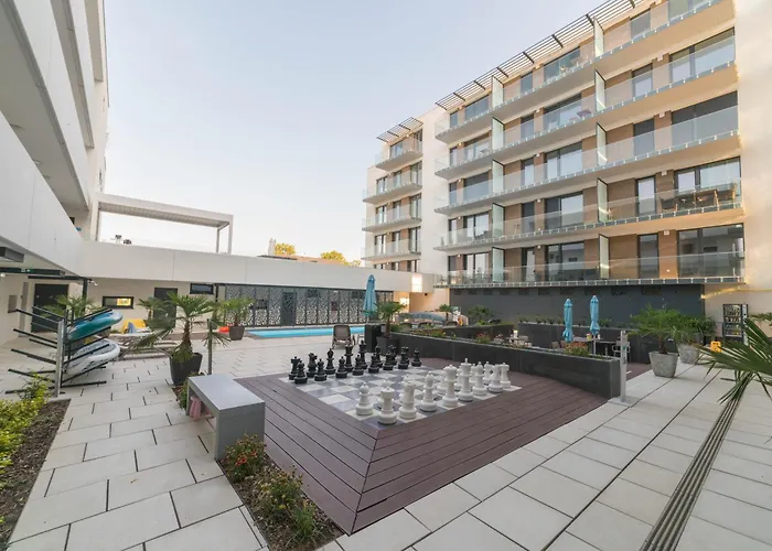 Lakeside Garden Апартаменты *